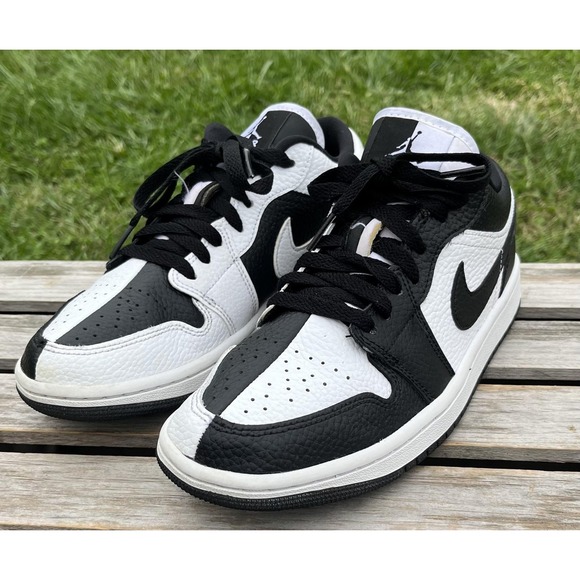 Nike Air Jordan 1 Low SE Split Shoes Womens Size 7 Black White Panda DR0502-101 - Picture 3 of 16